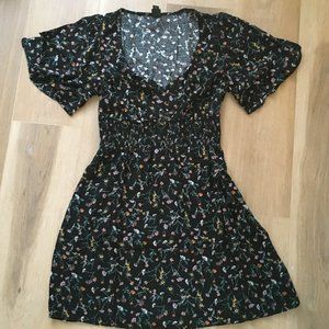 2/$30☀️ Wild Fable Cut-Out Flutter Dress